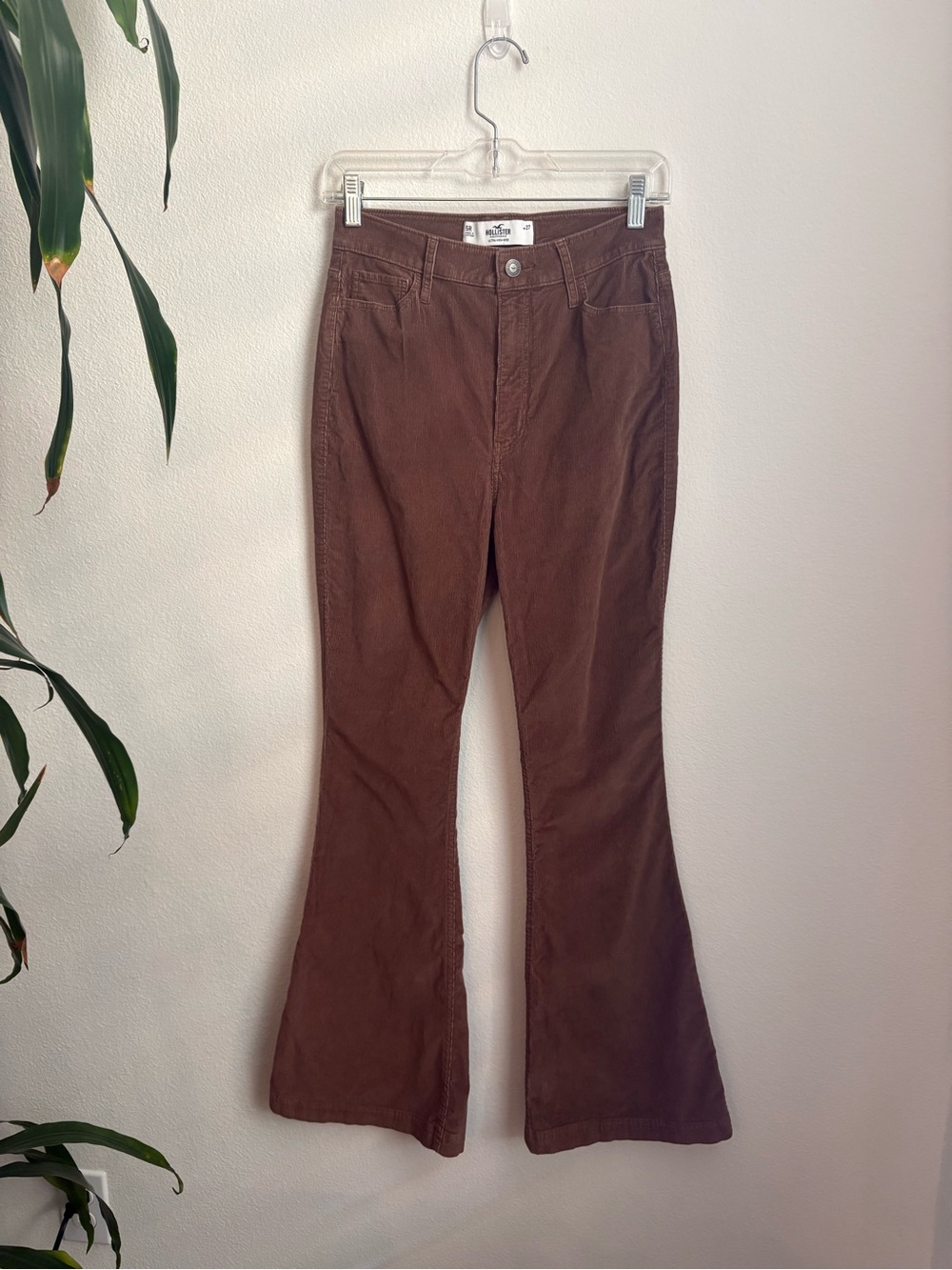Hollister Coduroy Ultra High Rise Flared Brown Jeans Boho Hippie Y2K Style